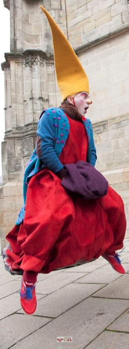 Lutin danseur de Noel Lutin danseur de Noel