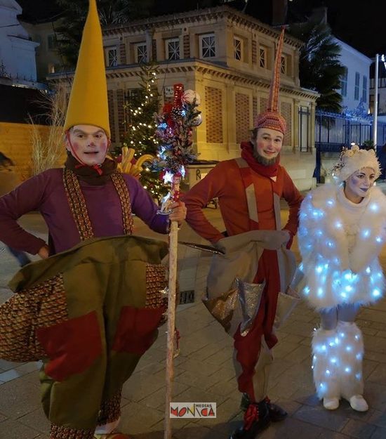 Lutins musiciens conteurs de Noel Lutins musiciens conteurs de Noel