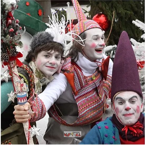 Lutins comediens de Noel en parade Lutins comediens de Noel en parade