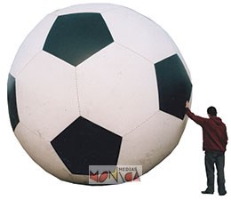 Ballon de football geant gonflable