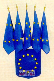 Drapeaux et fanion aux couleurs de l union europeenne