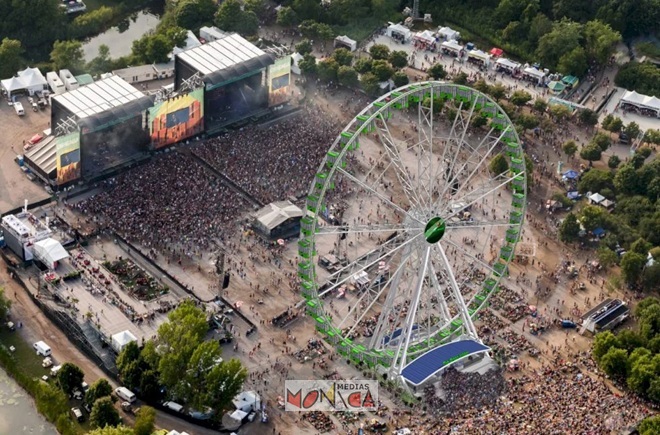 Grande roue a louer pour concert foire fete de ville Grande roue a louer pour concert foire fete de ville
