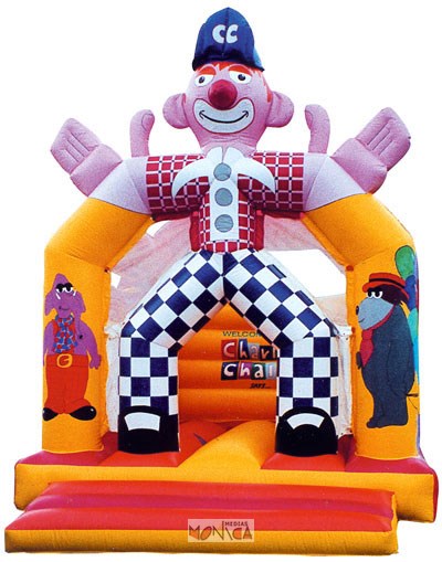 Structure gonflable en forme de maison avec clown debout 