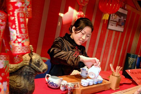 Ceremonie du the chinois ou japonais pour animation evenementeille demonstration et degustation