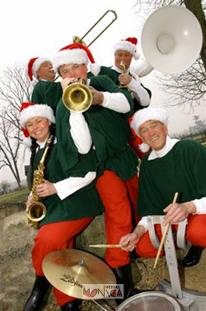 les lutins musiciens du pere noel