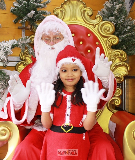 Animation photo avec vrai pere Noel sur trone