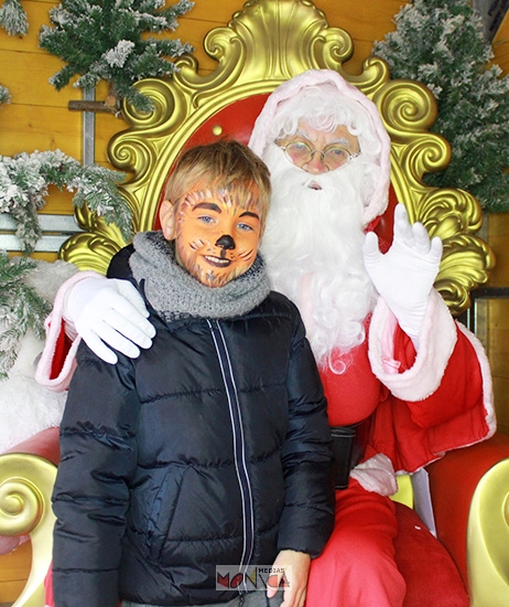 Pere noel pour animation photo et maquillage