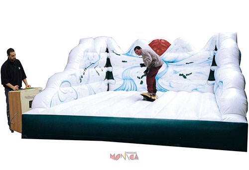 Animation surf des neiges simulateur a louer avec snowboard et gonflable