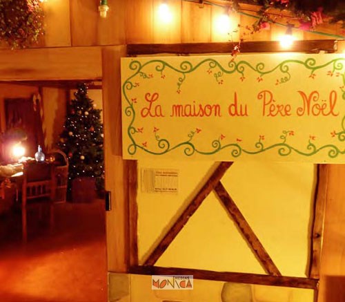 L'adresse de la maison du pere noel est un feerique chalet en bois