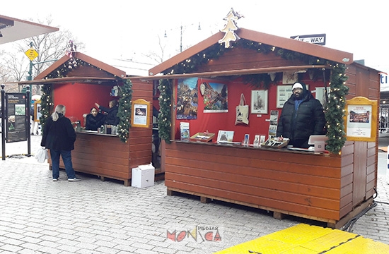 Chalets pour marché de Noel rapides a monter en location ou vente