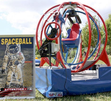 Space ball gonflable