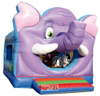 Un elephant mauve gonflable