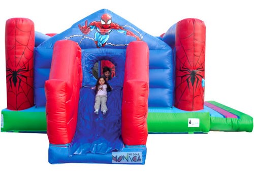 Spider gonflable avec des enfants